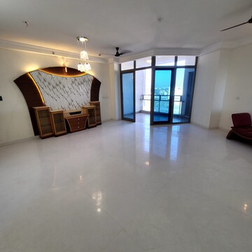 Living Room in 3 BHK Apartment at Mantri Pinnacle, Hulimavu – for Rent