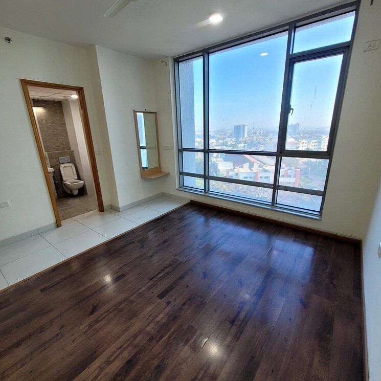 Room, mantri-pinnacle 3 Bedroom 2405 Sq.Ft. Apartment In Hulimavu Bangalore 8781782