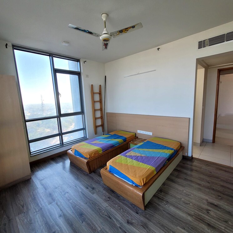 Bedroom, mantri-pinnacle 3 Bedroom 2405 Sq.Ft. Apartment In Hulimavu Bangalore 8781782