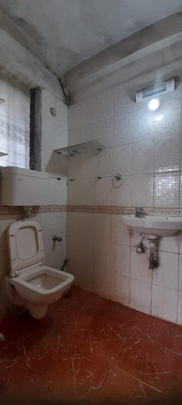 Bathroom in 1 BHK Apartment at Riddhi Gardens CHS, Malad East – for Rent