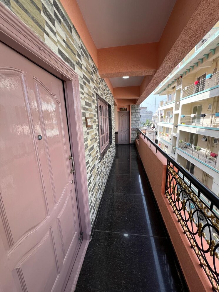 Balcony, sg palya 1 Bedroom 450 Sq.Ft. Builder Floor In Sg Palya Bangalore 8770892