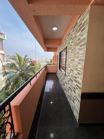 Balcony in 1 BHK Builder Floor at Sg Palya – for Rent