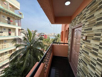Balcony in 1 BHK Builder Floor at Sg Palya – for Rent