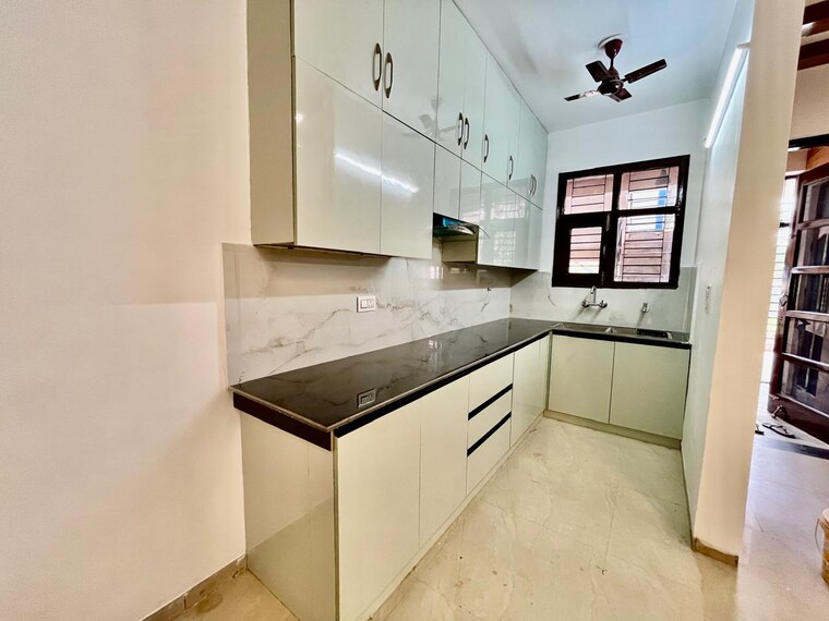 Kitchen, pir machalla 3 Bedroom 1550 Sq.Ft. Builder Floor In Pir Machalla Zirakpur 8793758