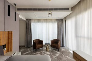 Room in 6 BHK Independent House at Sector 117 – for Sale