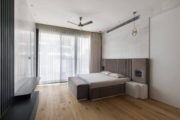 Bedroom in 6 BHK Independent House at Sector 117 – for Sale