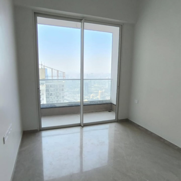 Room in 2 BHK Apartment at Borivali West – for Rent
