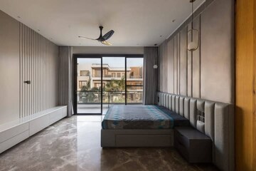 Bedroom in 6 BHK Independent House at Sector 117 – for Sale