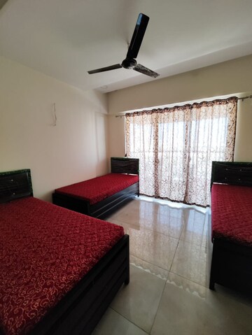  Pg For Rent in Santacruz East