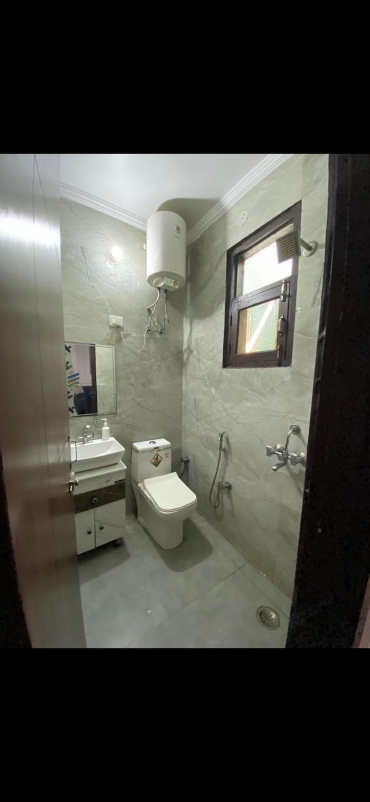 Bathroom, vasundhara sector 5 2 Bedroom 1250 Sq.Ft. Builder Floor In Vasundhara Sector 5 Ghaziabad 8793801