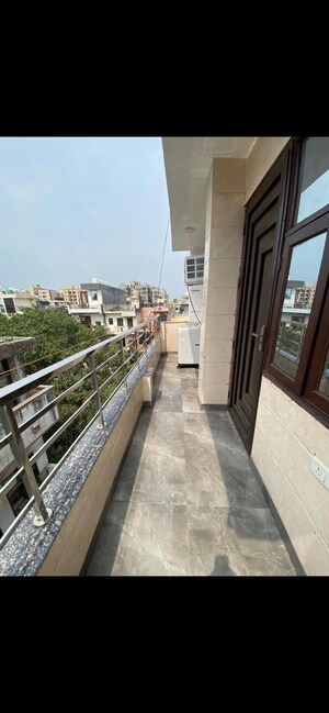 Balcony in 2 BHK Builder Floor at Vasundhara Sector 5 – for Sale