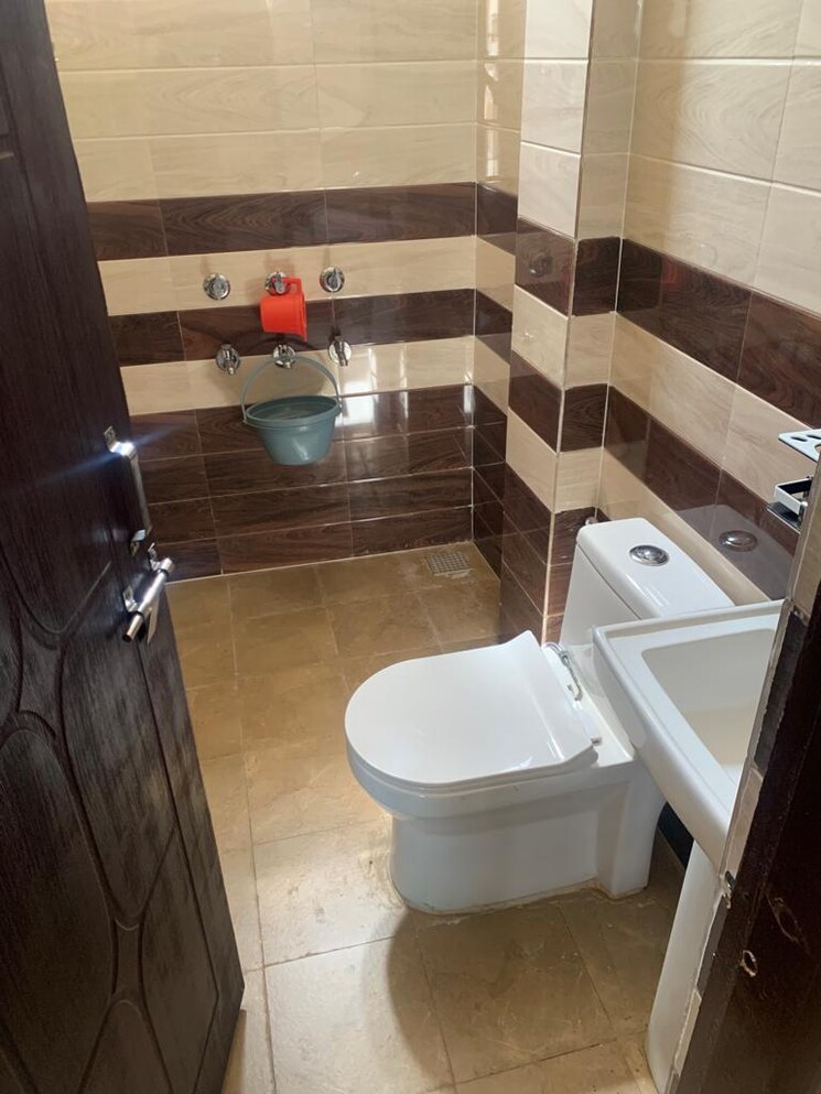 Master Bedroom, modipuram 4 Bedroom 120 Sq.Yd. Independent House In Modipuram Meerut 8793818