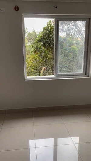 Room in 1 BHK Apartment at Shriram Liberty Square, Electronic City Phase ii – for Sale