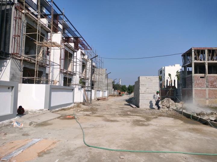 Plot For Sale in Victory Infra Crossroads