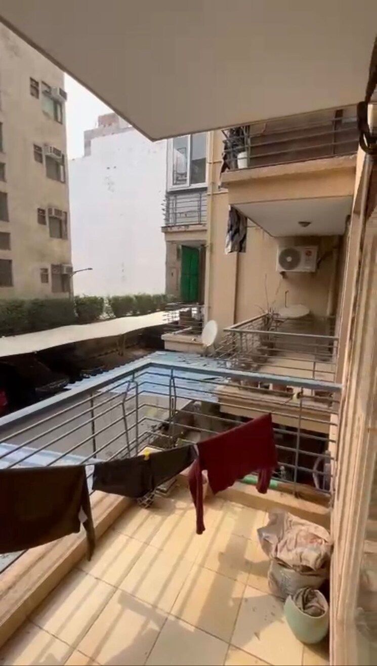 Kitchen, tulip-white 3 Bedroom 1326 Sq.Ft. Apartment In Sector 69 Gurgaon 8793901