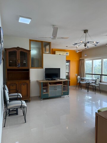 1 BHK Apartment For Sale in Harbour Heights, Colaba