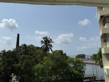 1 BHK Apartment – Garden View at Harbour Heights, Colaba - for Sale