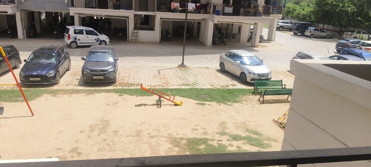  Parking, amolik-sankalp 3 Bedroom 851 Sq.Ft. Apartment In Sector 85 Faridabad 8793907