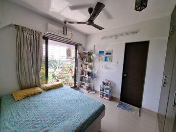 Bedroom in 3 BHK Apartment at Mohan Mansion CHS, Chunabhatti – for Sale