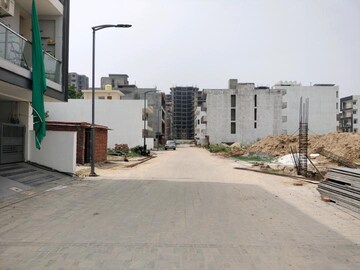  Plot For Sale in Brys Buzz, Sector 150