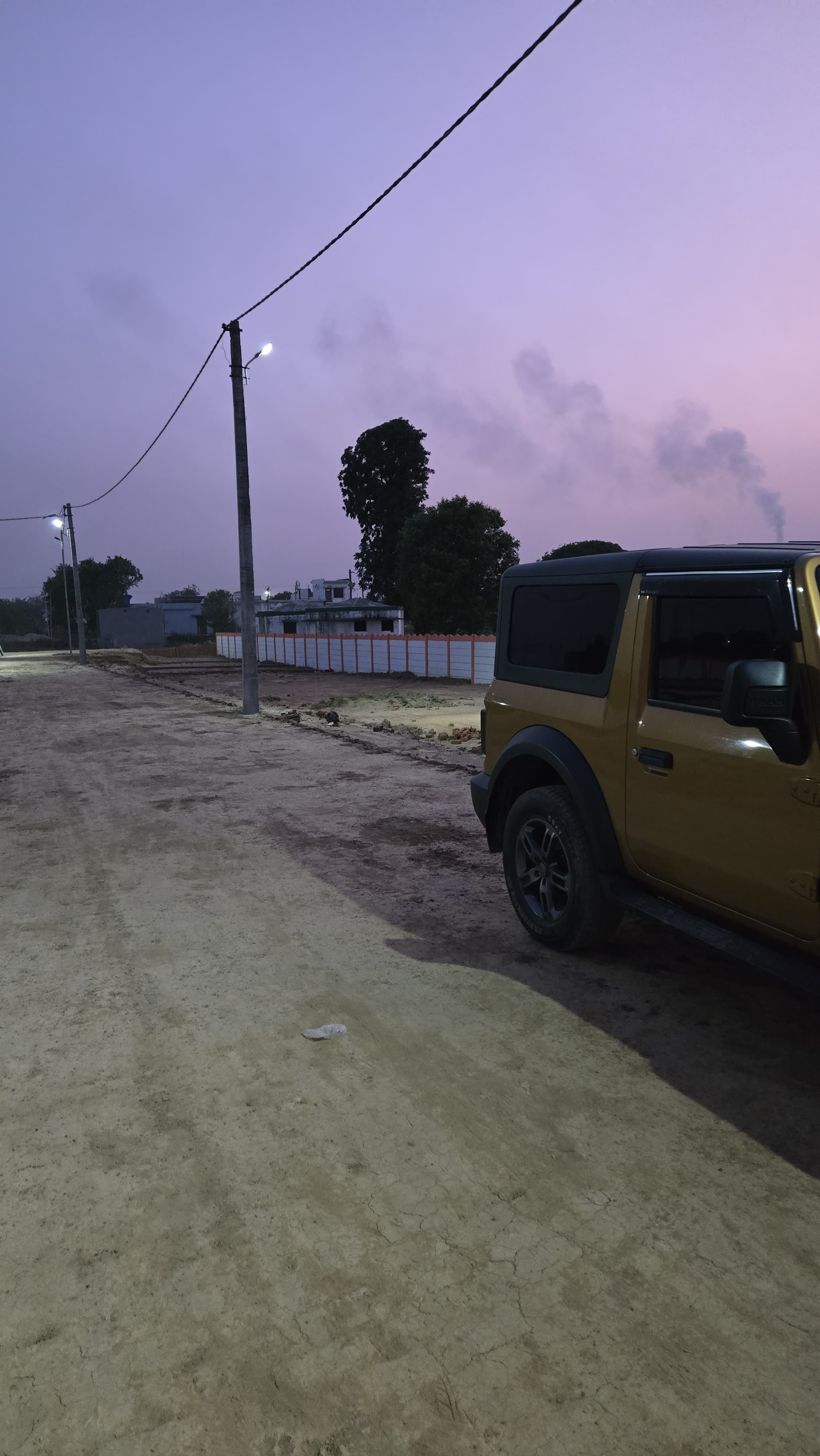 Plot For Sale in Model Town 