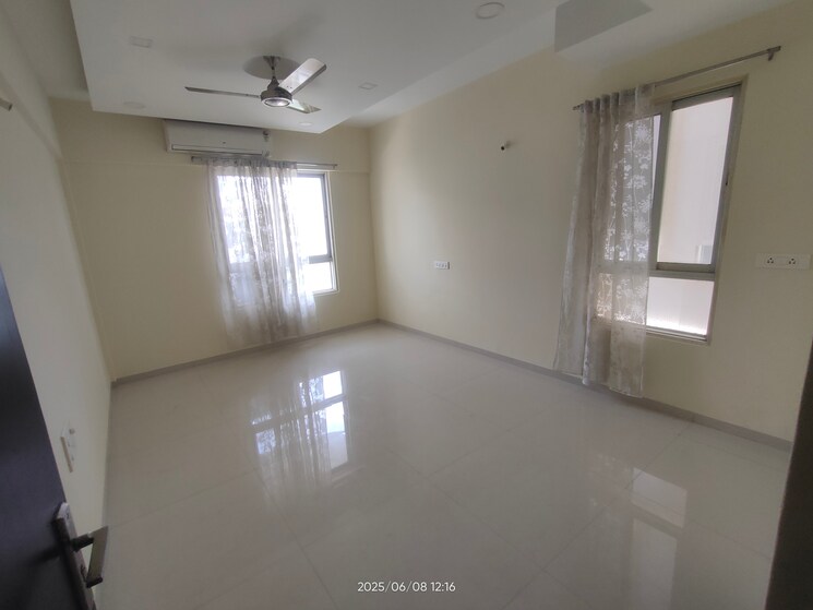 Room, nyati-epitome 3 Bedroom 1500 Sq.Ft. Apartment In Mohammadwadi Pune 8793856