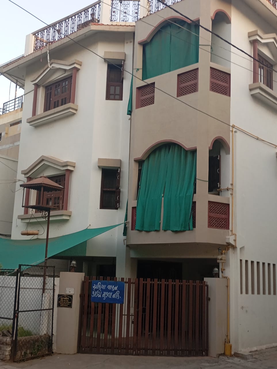 2 BHK 1100 Sq.Ft. Apartment in Sterling Centre Pune