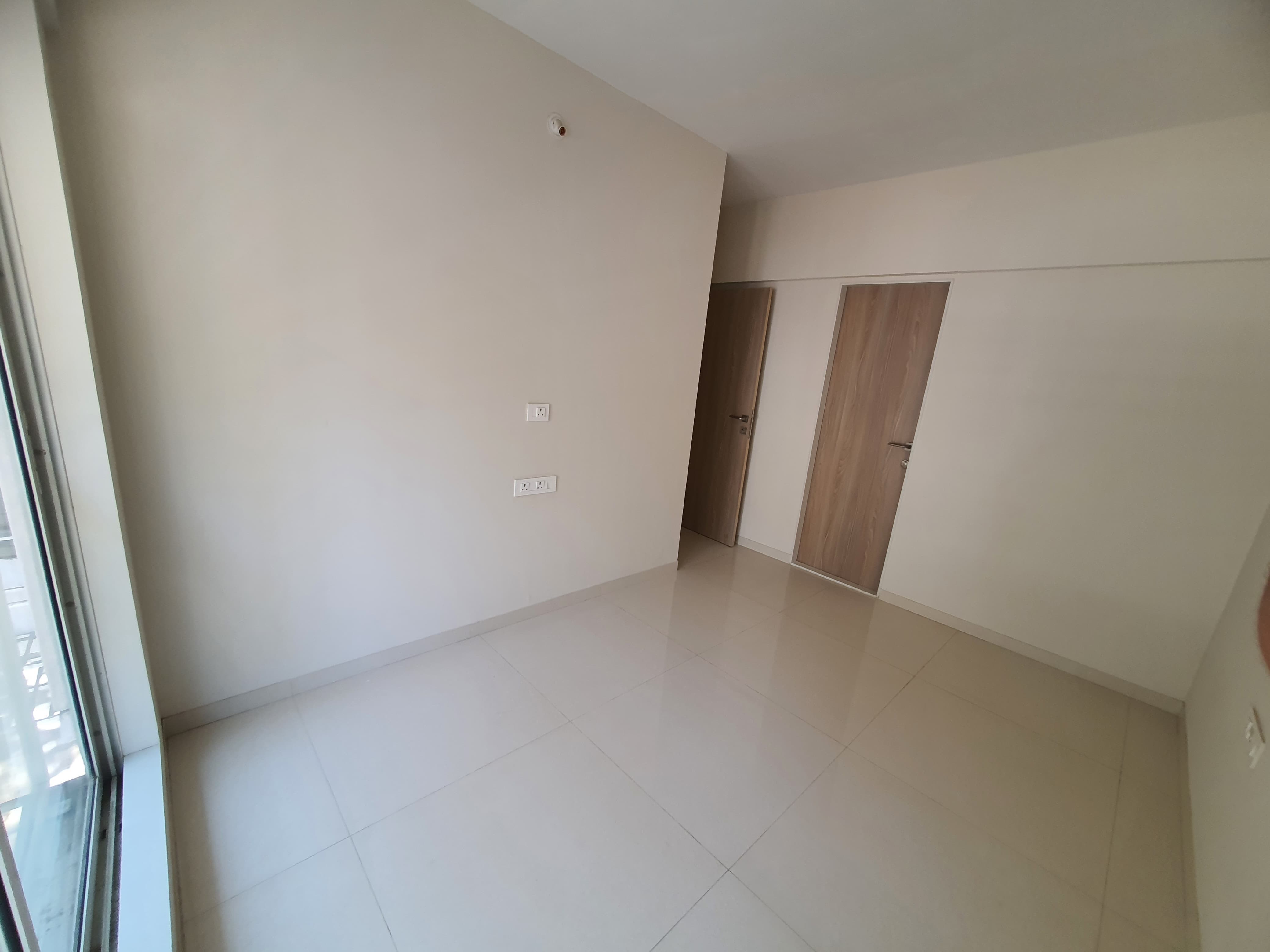 2 BHK + Study Room Apartment For Rent in Sugee Atharva