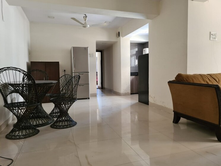 Room, khar west 2 Bedroom 750 Sq.Ft. Apartment In Khar West Mumbai 8793959