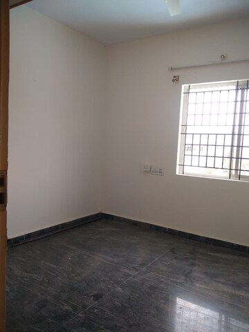 Bedroom in 2 BHK Apartment at Varanasi – for Rent