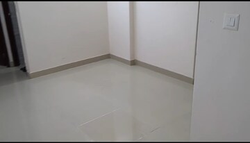 Room in 2 BHK Apartment at Sjr Primecorp Hamilton Homes, Aavalahalli – for Rent