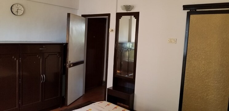 Room, bandra west 2 Bedroom 750 Sq.Ft. Apartment In Bandra West Mumbai 8794034