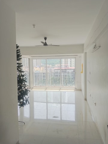 Bathroom in 3 BHK Apartment at Soham Crystal Spires, Ghodbunder Road – for Rent