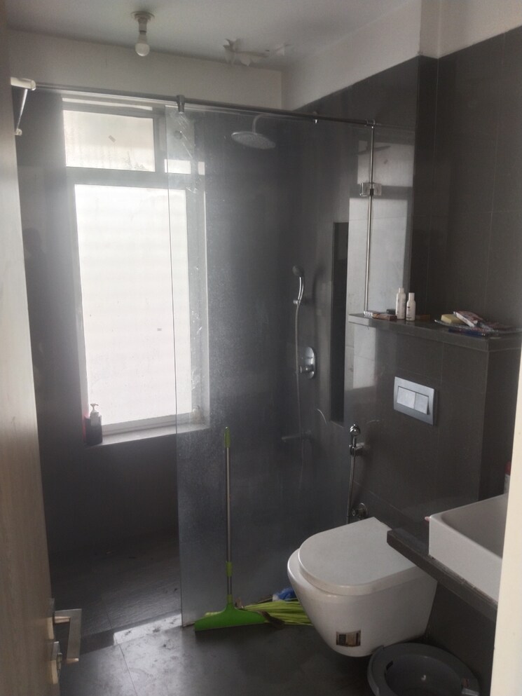 Bathroom, soham-crystal-spires 3 Bedroom 1349 Sq.Ft. Apartment In Ghodbunder Road Thane 8794107