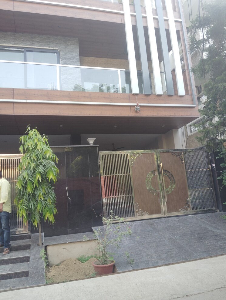 Exterior View, vasundhara sector 3 3 Bedroom 1750 Sq.Ft. Builder Floor In Vasundhara Sector 3 Ghaziabad 8794141