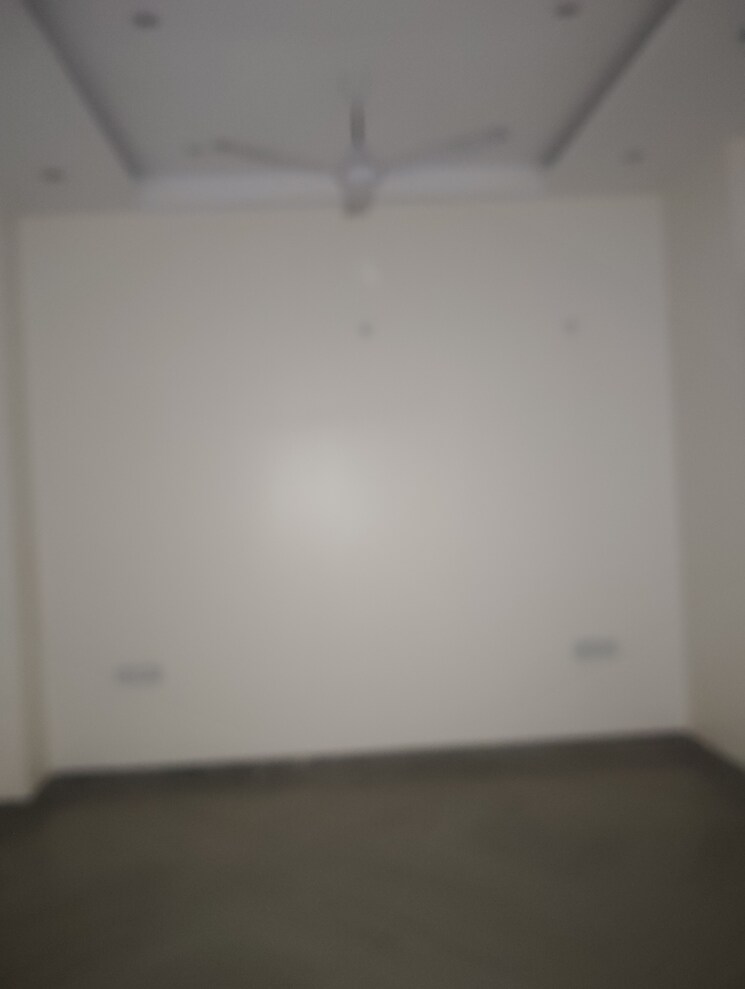 Room, vasundhara sector 3 3 Bedroom 1750 Sq.Ft. Builder Floor In Vasundhara Sector 3 Ghaziabad 8794141