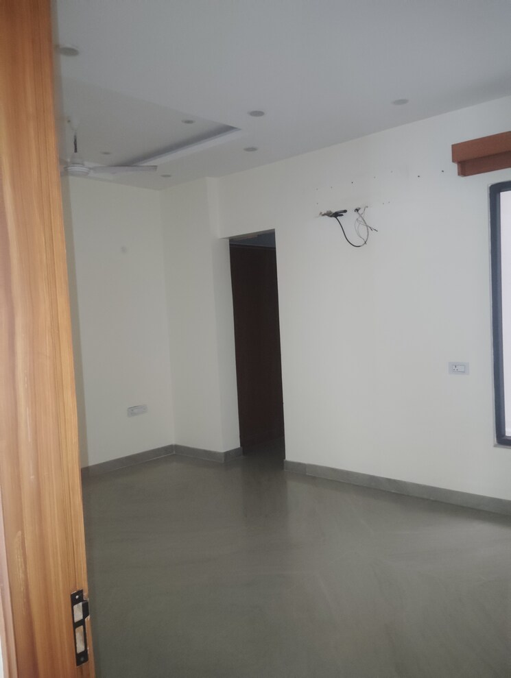 Room, vasundhara sector 3 3 Bedroom 1750 Sq.Ft. Builder Floor In Vasundhara Sector 3 Ghaziabad 8794141