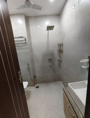 Bathroom in 2 BHK Builder Floor at Indraprastha – for Rent