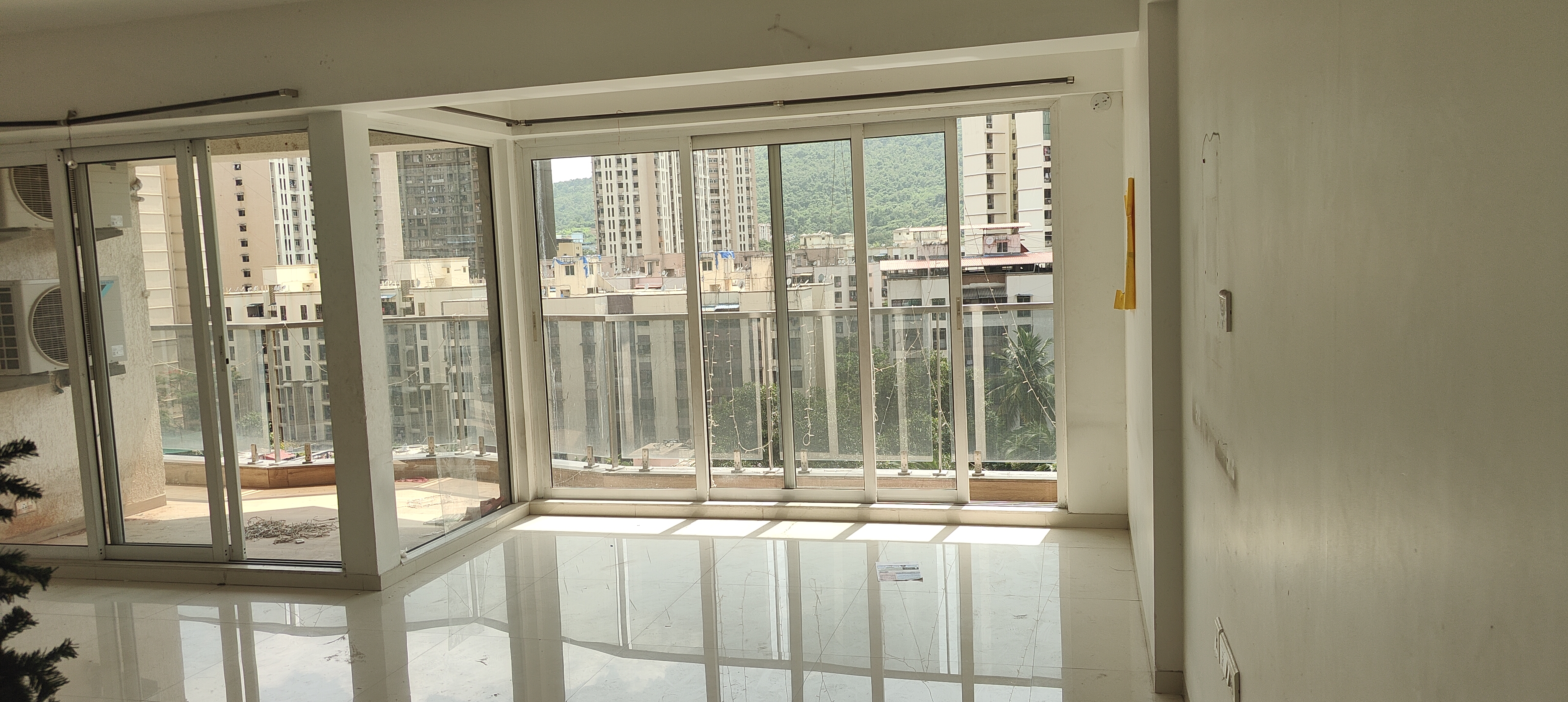 3 BHK 1349 Sq.Ft. Apartment in Soham Crystal Spires