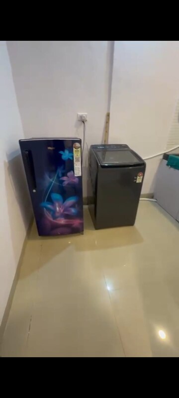 Furnished Amenities in 1 BHK Apartment at Suvidha Pratima CHS, Andheri East – for Rent