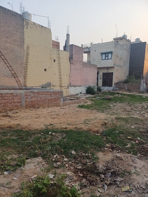  Plot – Exterior View View at Dheeraj Nagar - for Sale
