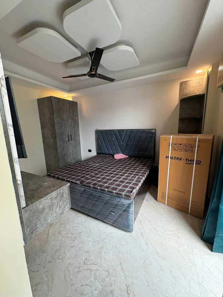 Bedroom, unitech-uniworld-gardens 1 RK 450 Sq.Ft. Builder Floor In Sector 47 Gurgaon 8794308