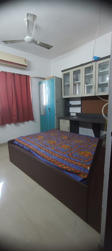 Bedroom in 3 BHK Apartment at Shela – for Rent