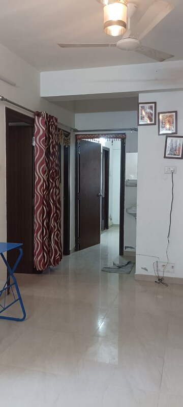 Building Lobby in 3 BHK Apartment at Shela – for Rent