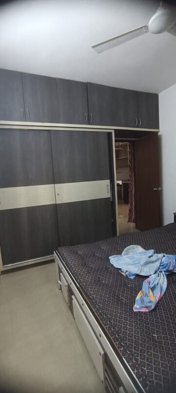 Master Bedroom in 3 BHK Apartment at Shela – for Rent