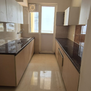 Kitchen in 3.5 BHK Apartment at Sector 63 – for Rent