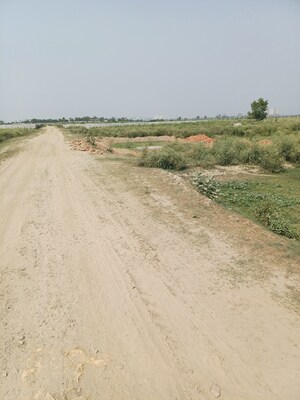  Plot – Exterior View View at Dheeraj Nagar - for Sale