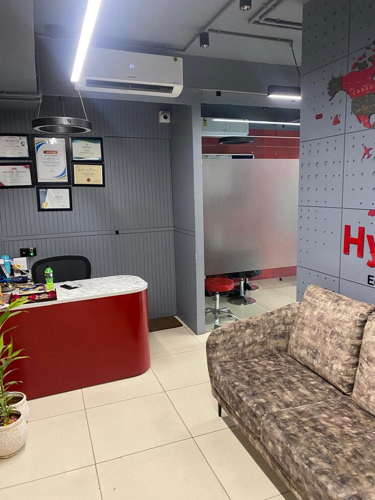 Team Area, shyamal Commercial Office Space 1665 Sq.Ft. In Shyamal Ahmedabad 8794165