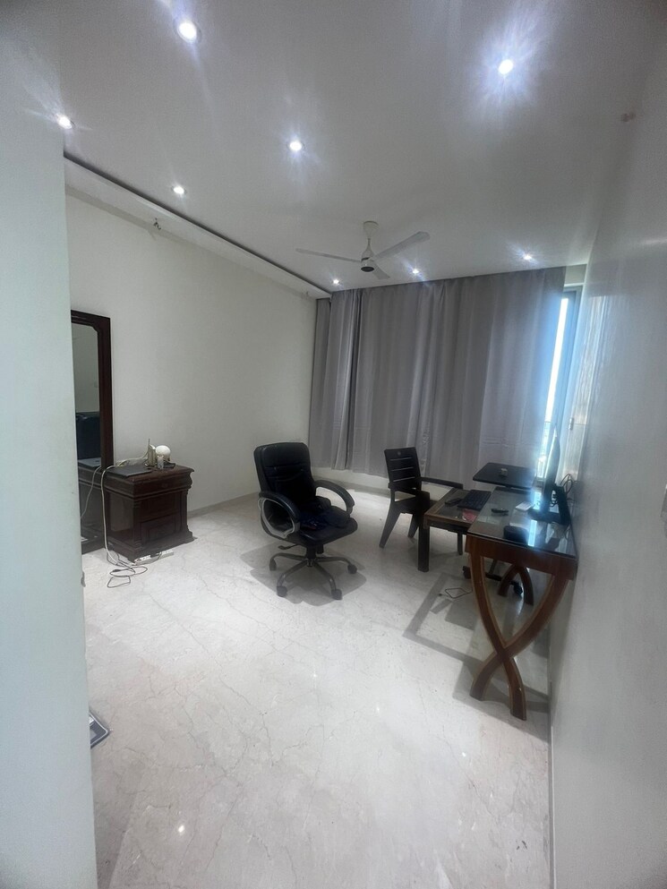 Living Room, oberoi-realty-esquire 3 Bedroom 1912 Sq.Ft. Apartment In Goregaon East Mumbai 8794213