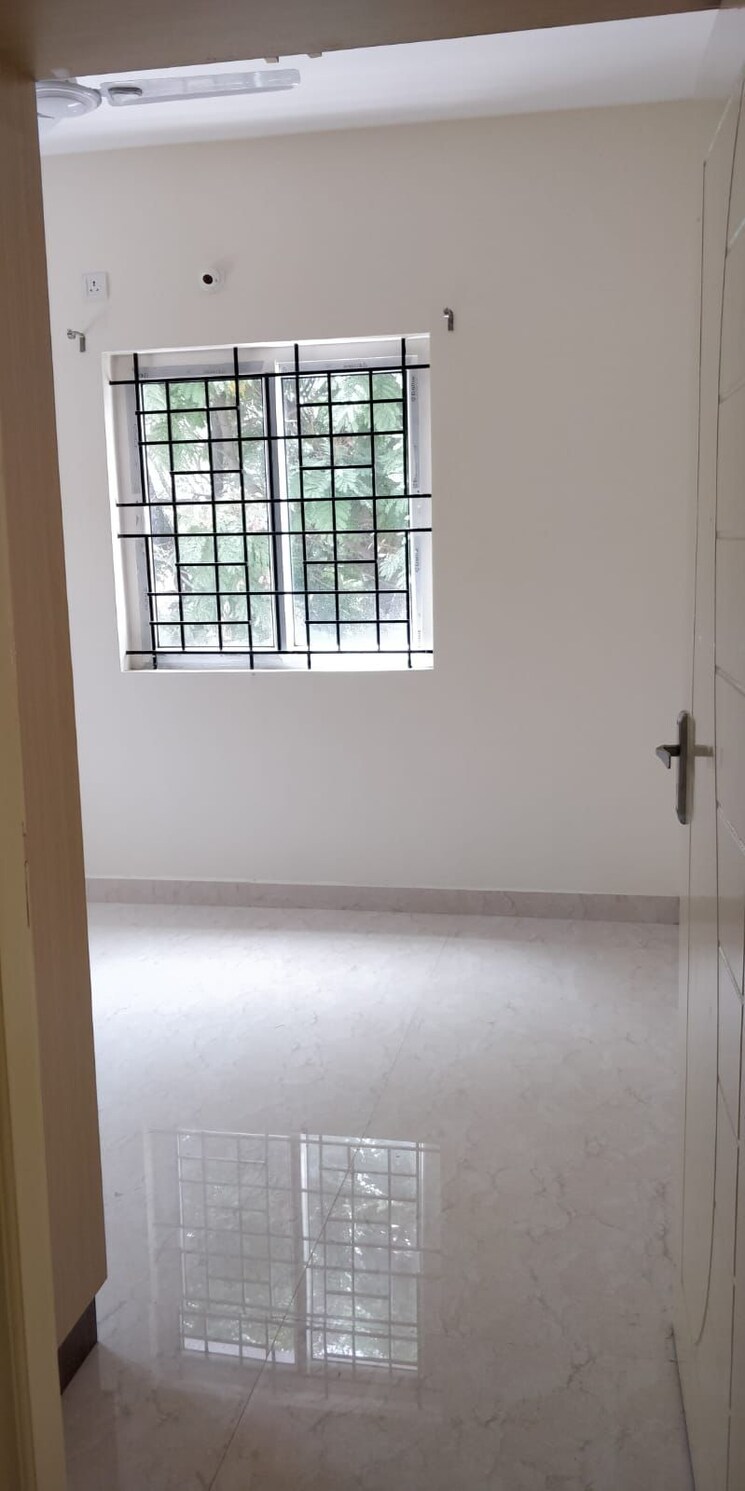 Room, hsr layout 2 Bedroom 1200 Sq.Ft. Builder Floor In Hsr Layout Bangalore 8794218